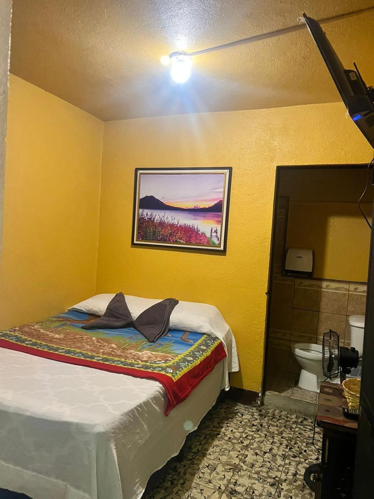 Hotel Alma Maya Antigua Eksteriør billede
