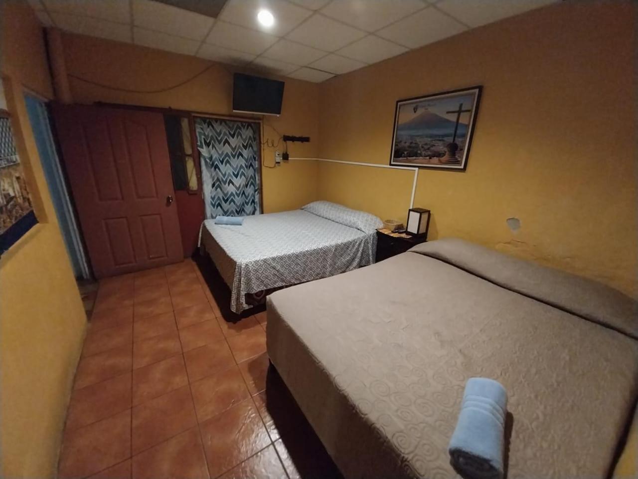 Hotel Alma Maya Antigua Eksteriør billede