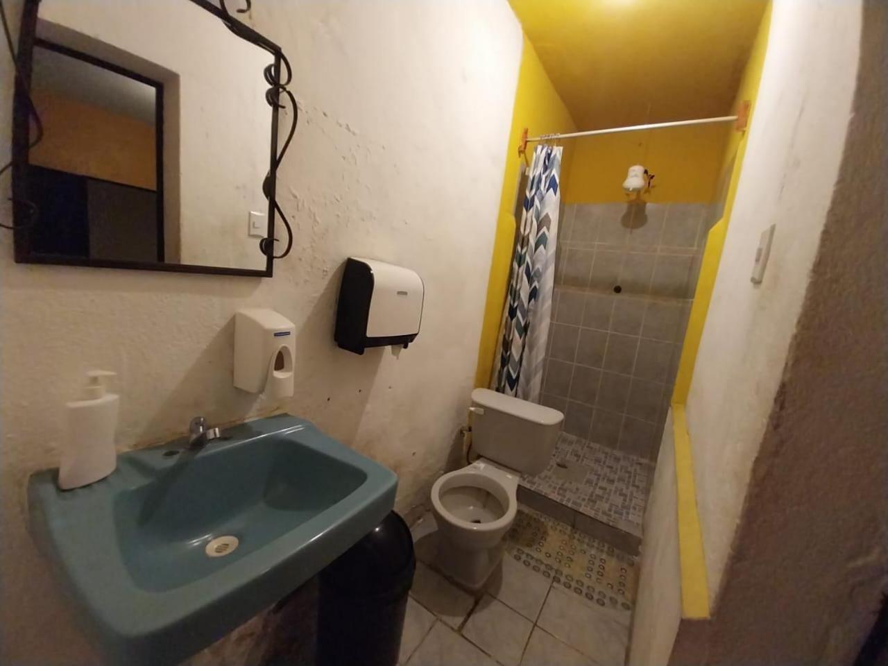 Hotel Alma Maya Antigua Eksteriør billede