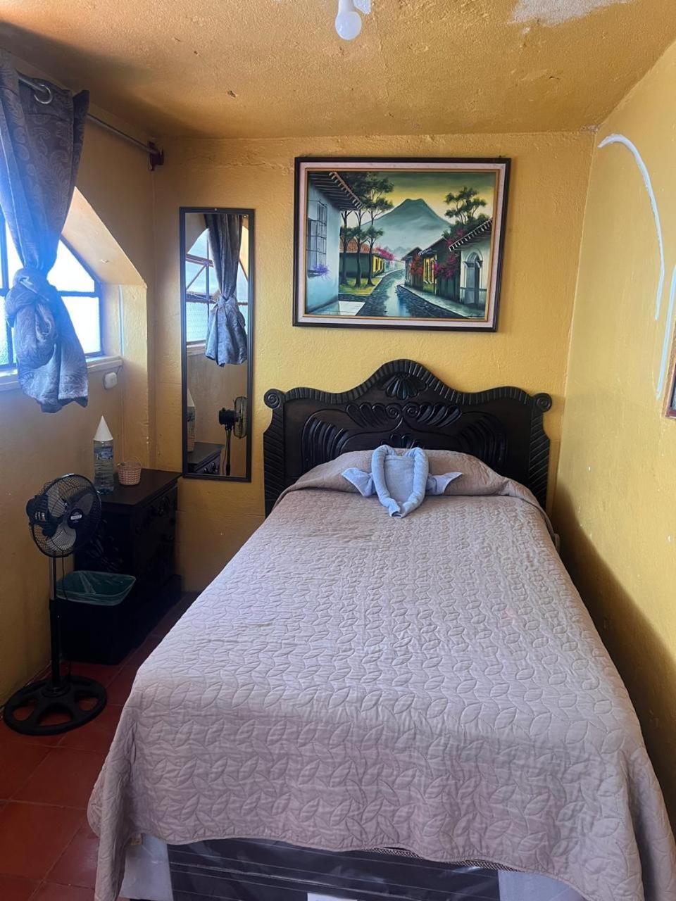 Hotel Alma Maya Antigua Eksteriør billede