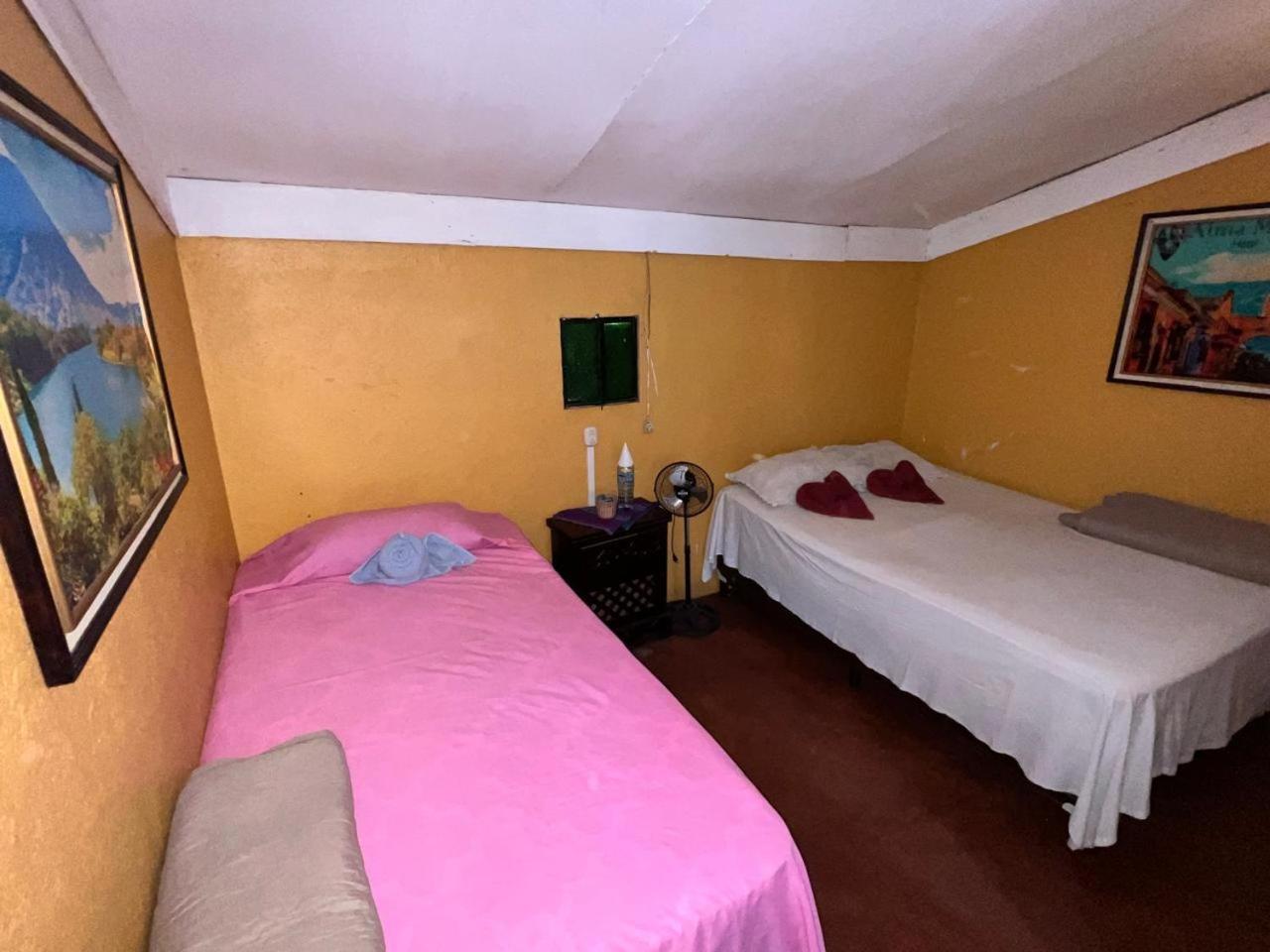 Hotel Alma Maya Antigua Eksteriør billede